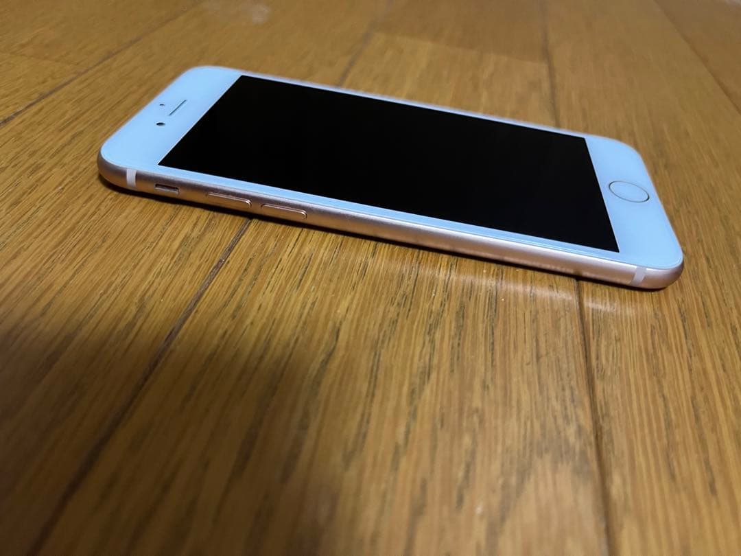 iPhone8 ゴールド 64GB SIMフリー 初期化済み