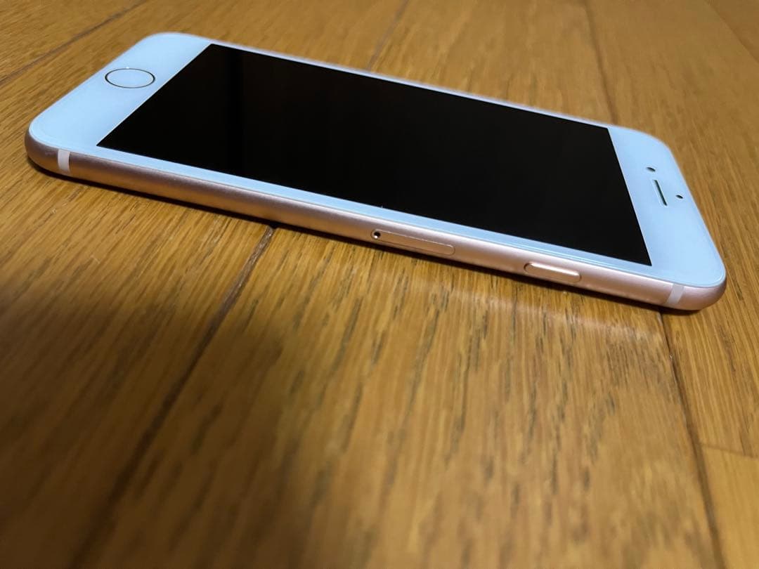 iPhone8 ゴールド 64GB SIMフリー 初期化済み