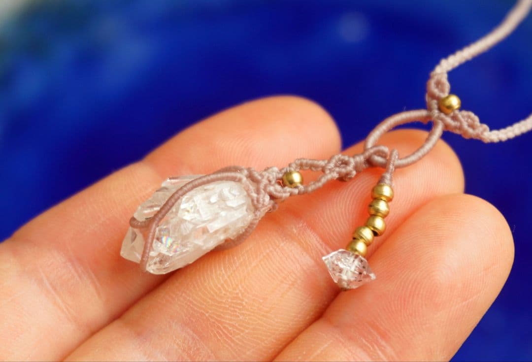 国産カテドラル水晶　パキスタン産両剣水晶　マクラメ　ネックレス