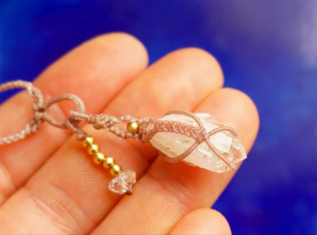 国産カテドラル水晶　パキスタン産両剣水晶　マクラメ　ネックレス