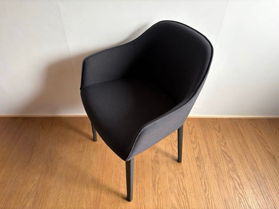 Vitra ヴィトラ ソフトシェル アームチェア ① ロナン&エルワンブルレック