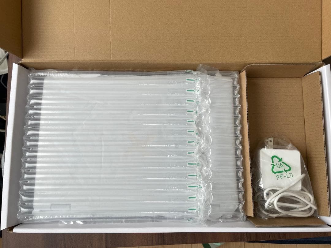 VETESA 新古品　タブレットノートPC Win11 11.6インチ