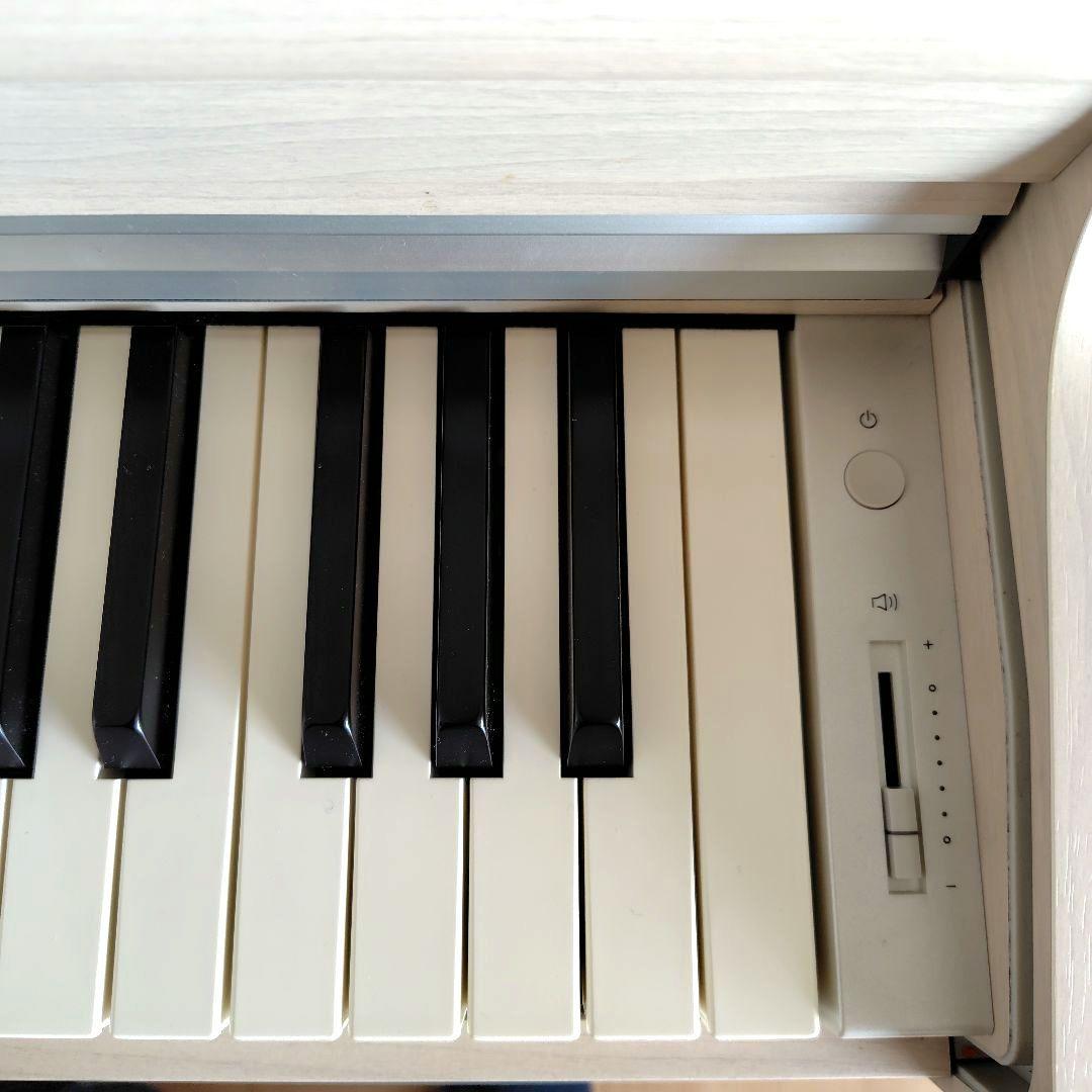 【直接引き渡し希望】KAWAI CN29 電子ピアノ ホワイト　椅子付き