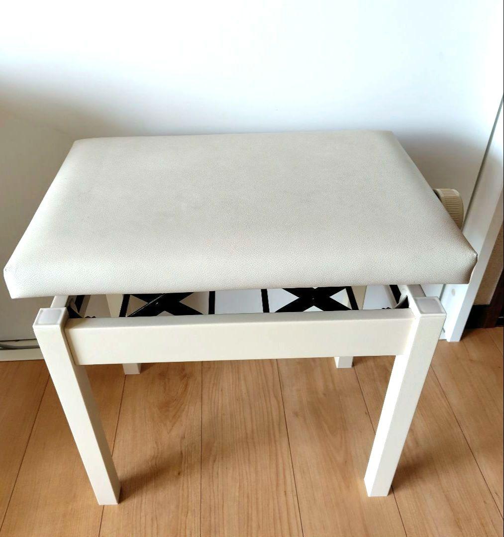 【直接引き渡し希望】KAWAI CN29 電子ピアノ ホワイト　椅子付き