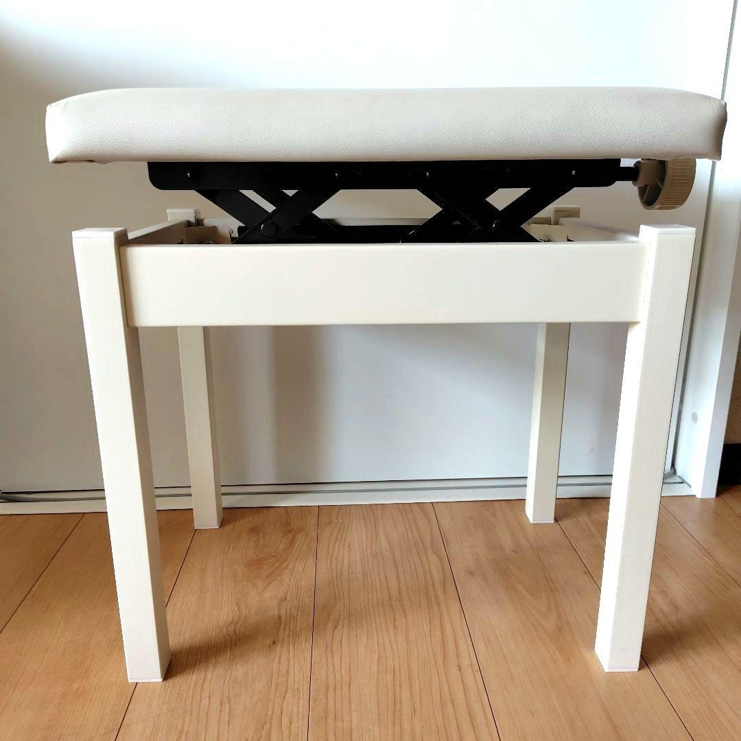 【直接引き渡し希望】KAWAI CN29 電子ピアノ ホワイト　椅子付き