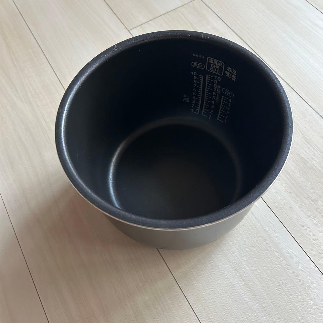 アイリスオーヤマ 炊飯器 10号　RC-MC10-B 最大炊飯容量：1.8L