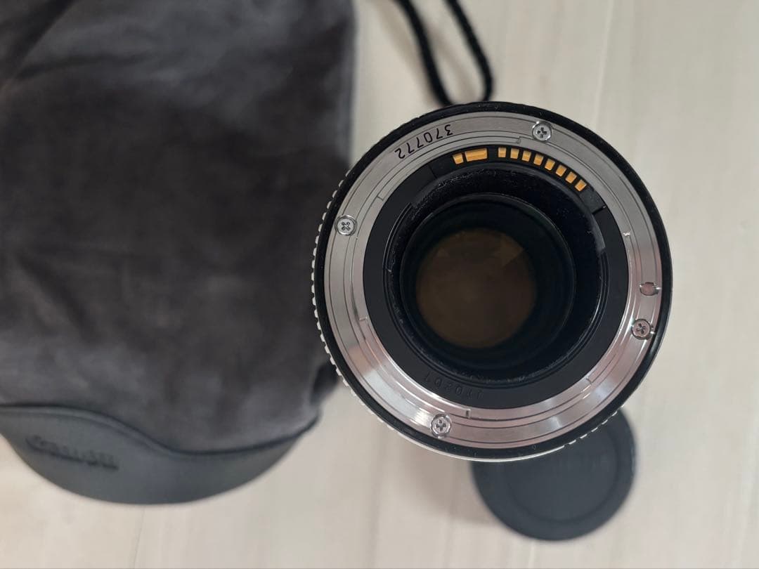 Canon EF 70-200mm f/4L IS USM ズームレンズ