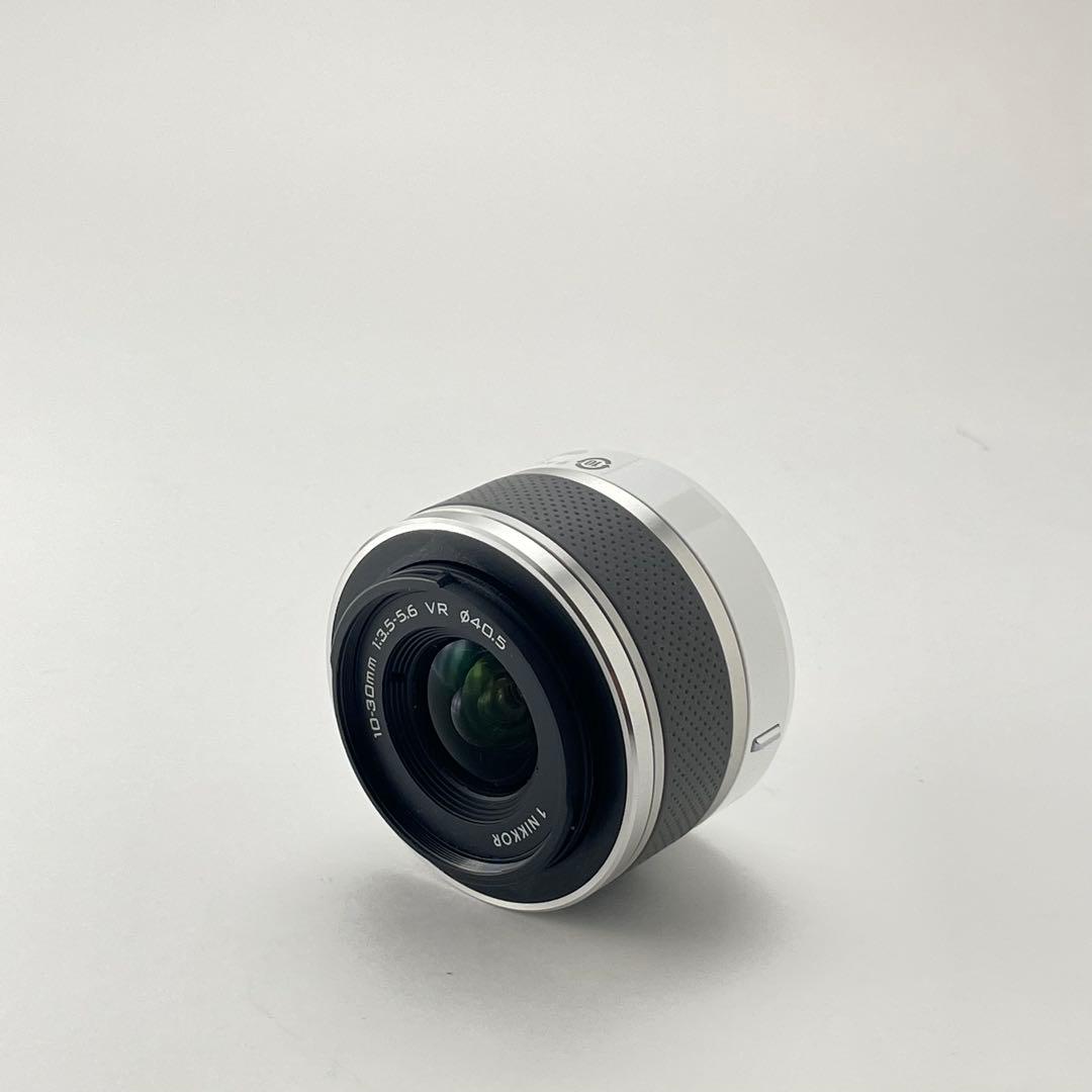 【極上美品・返品保証】Nikon1 V1 ホワイト レンズキット