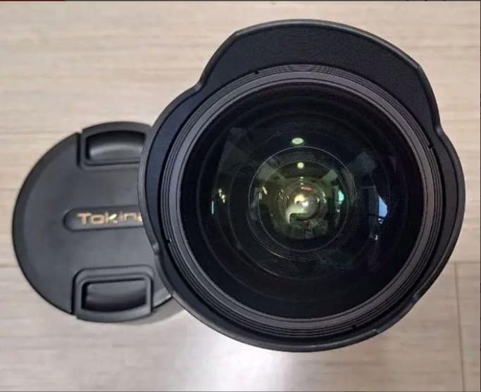 Tokina SD 16-28mm F2.8 (IF) FX ズームレンズ