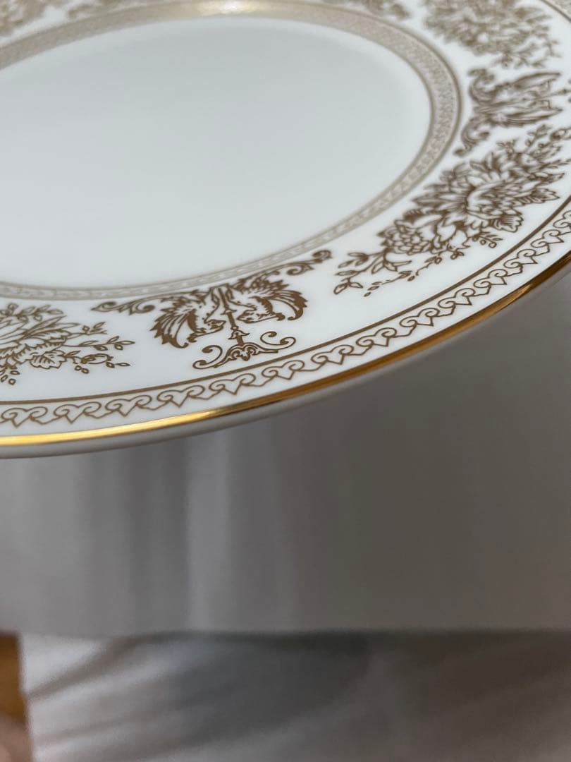 値下げしました❗️ウェッジウッド　コロンビアゴールドプレート　20cm