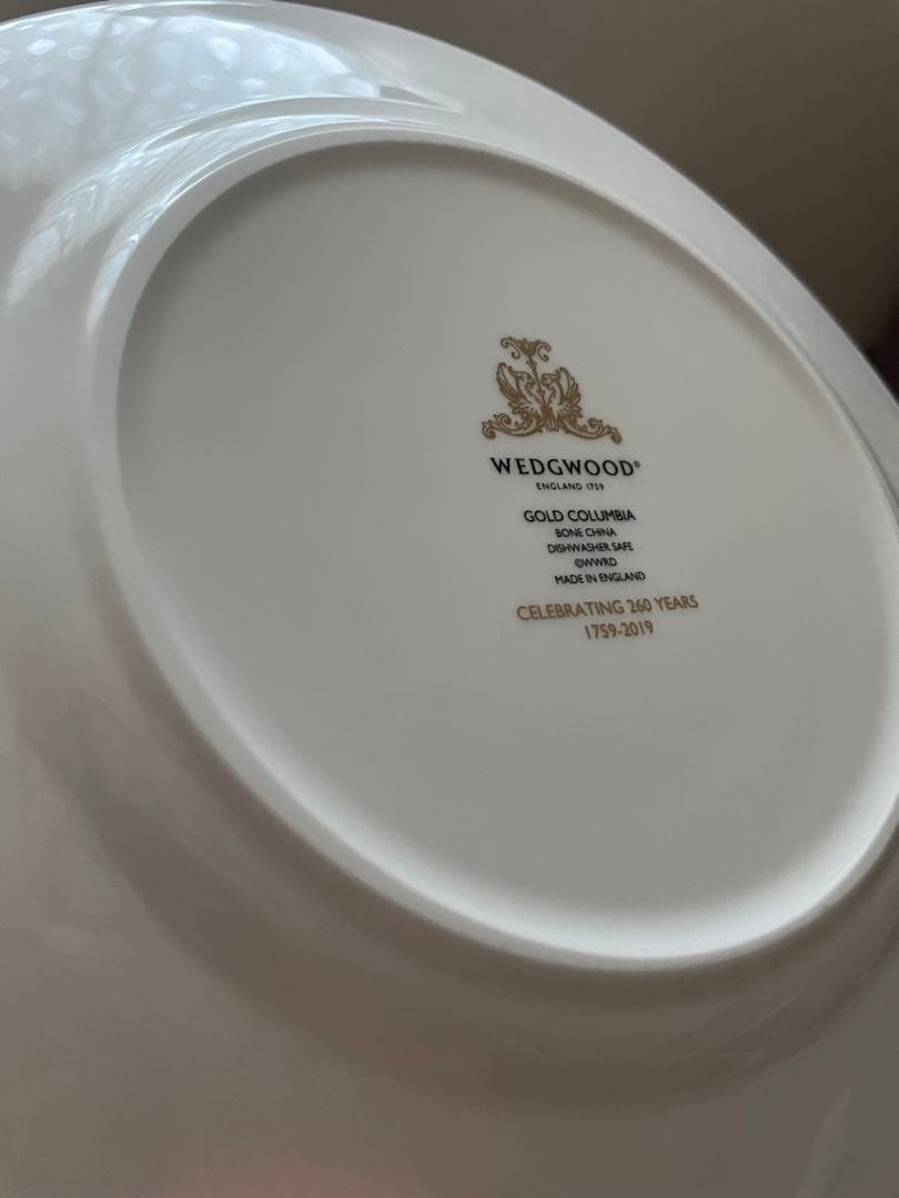 値下げしました❗️ウェッジウッド　コロンビアゴールドプレート　20cm