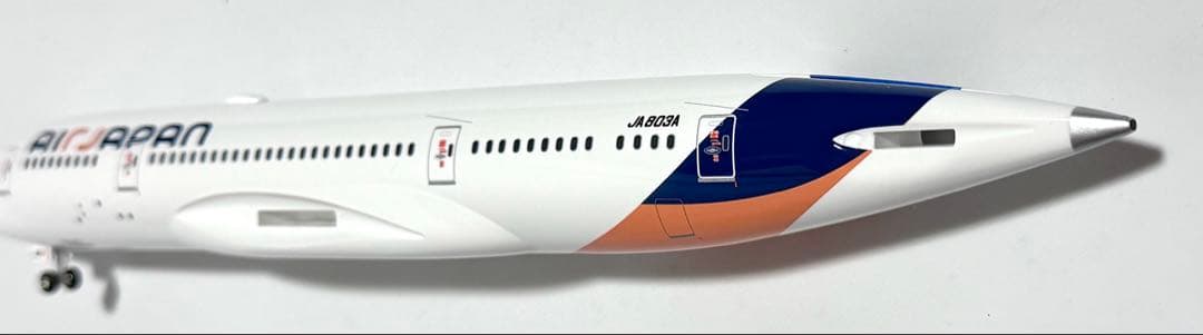 全日空商事 1/200 B787-8 AIR JAPAN NQ20203