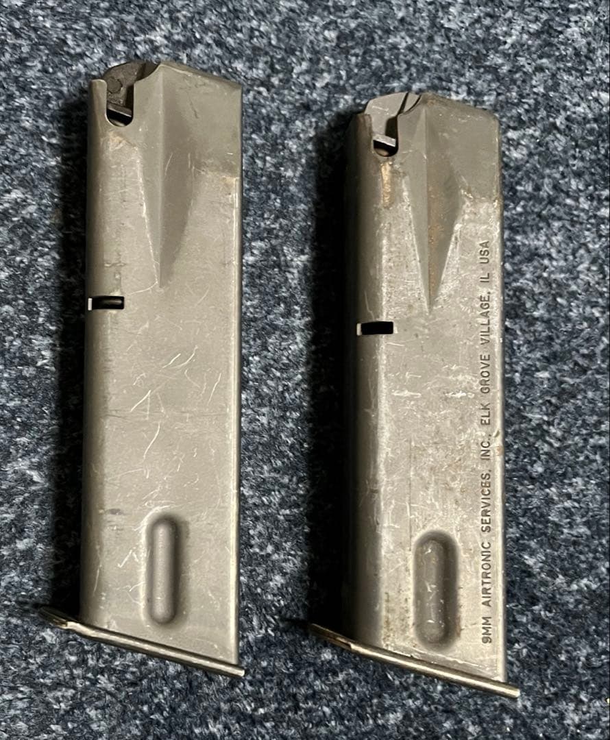 米軍実物 放出品 9mm ベレッタマガジン 2個セット