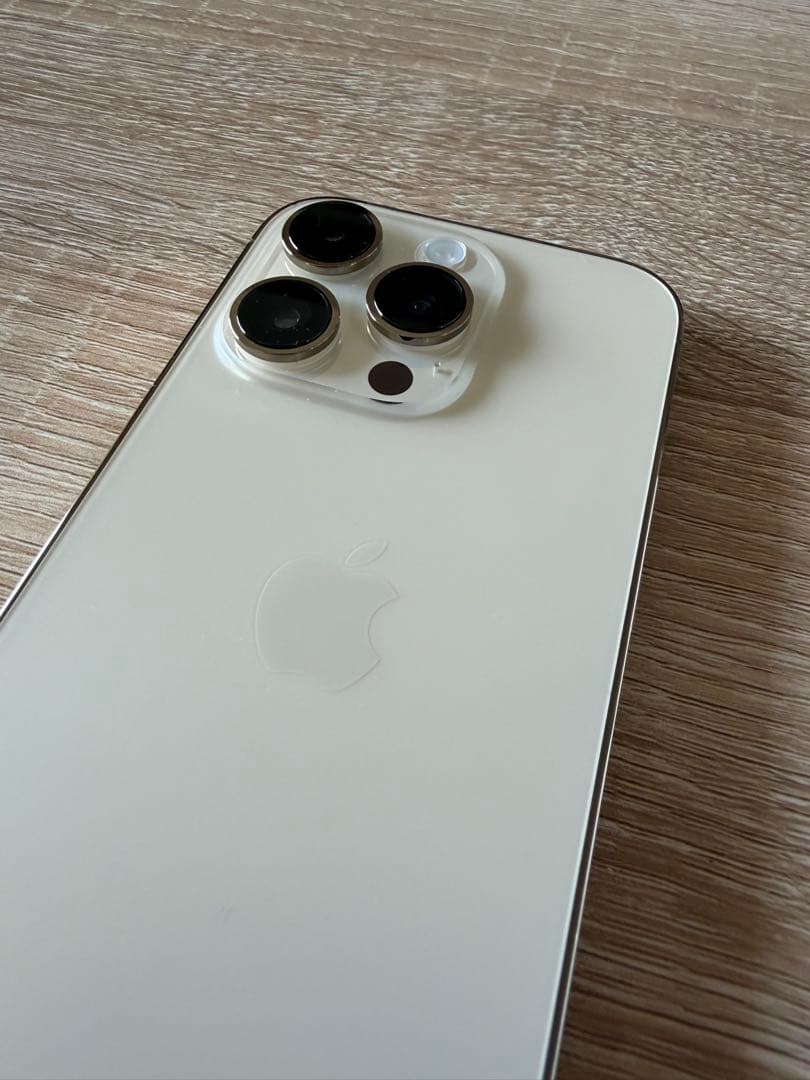 Apple iPhone 14 Pro ゴールド　本体
