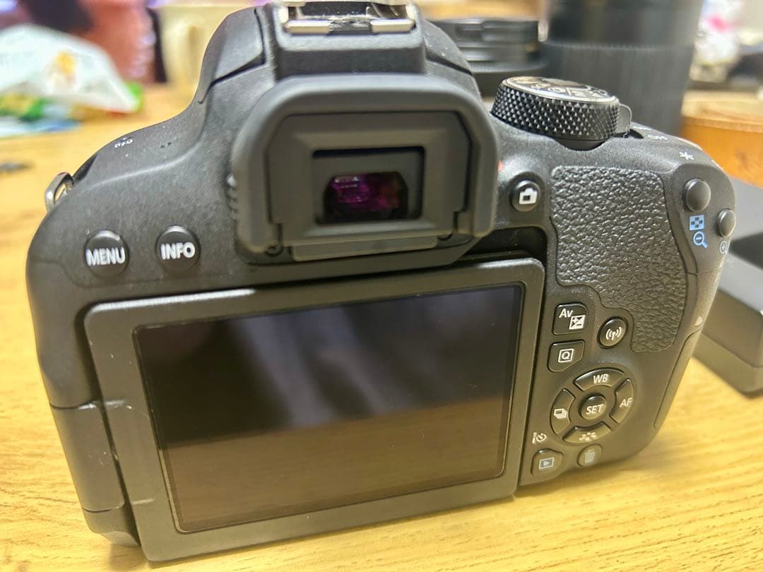 Canon EOS Kiss X9i 本体 ダブルズームキット 単焦点レンズ付