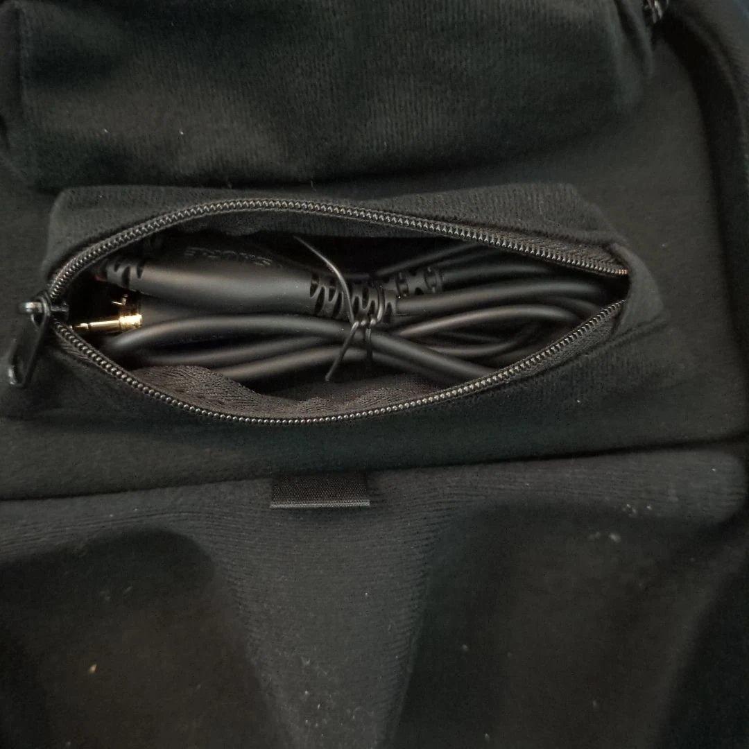 ヘッドホン SHURE SRH1540