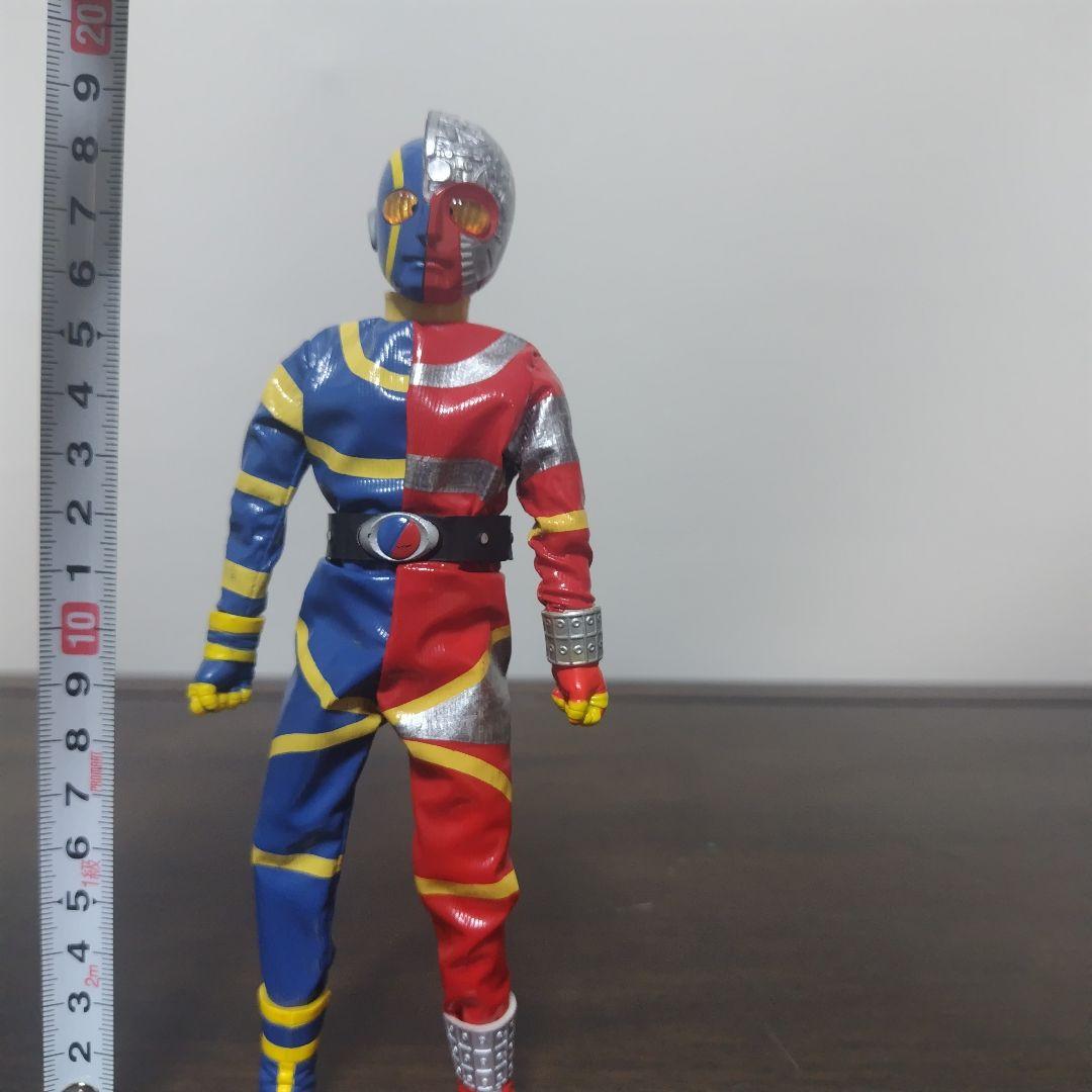 人造人間キカイダー　可動フィギュア