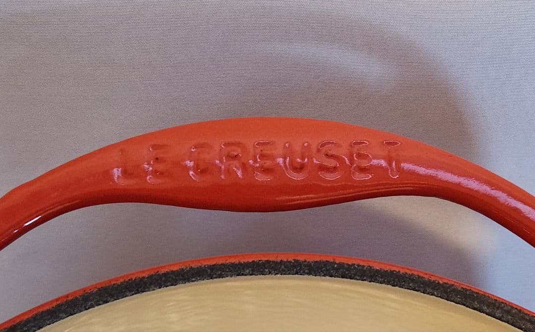 ル・クルーゼ センセーション ココットロンド 22cm チェリーレッド