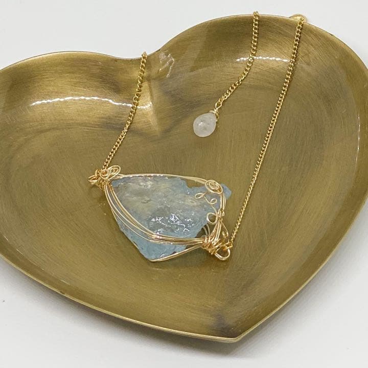 アクアマリン原石の14kgfワイヤーブレスレット