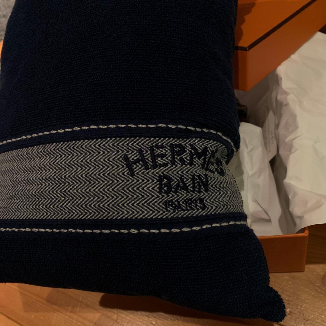 未使用　HERMES ビーチクッション　ヨッティング　ネイビー
