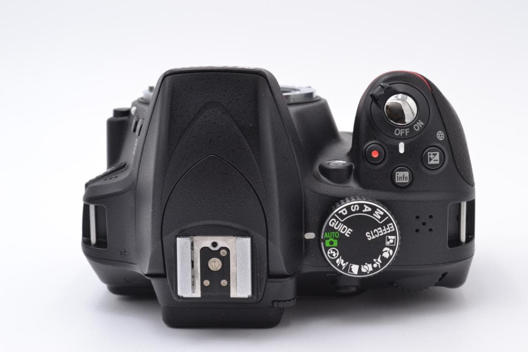 ニコン　Nikon D3300 18-270mm 望遠レンズセット 元箱付
