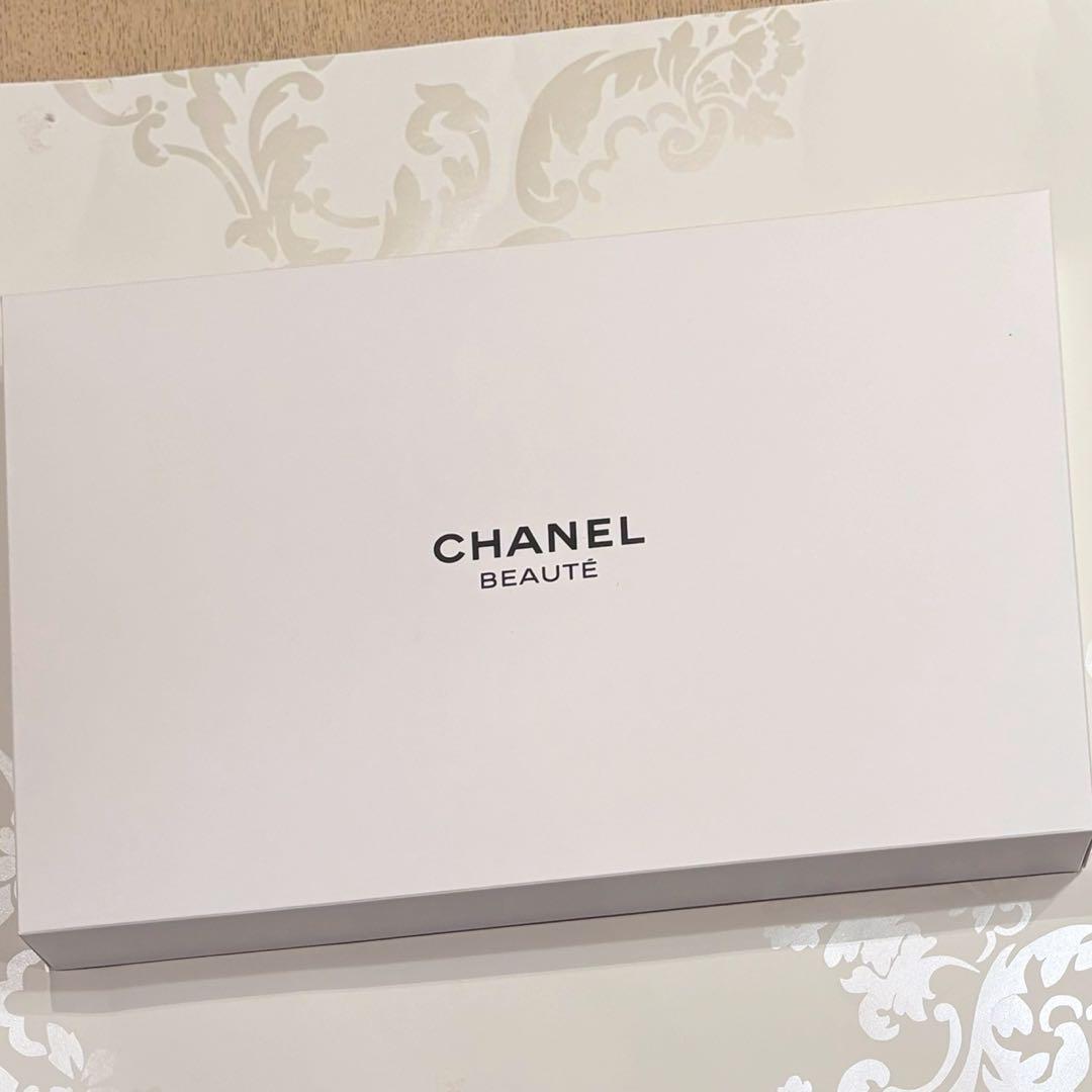 新品未使用　CHANELシャネル パソコンケース