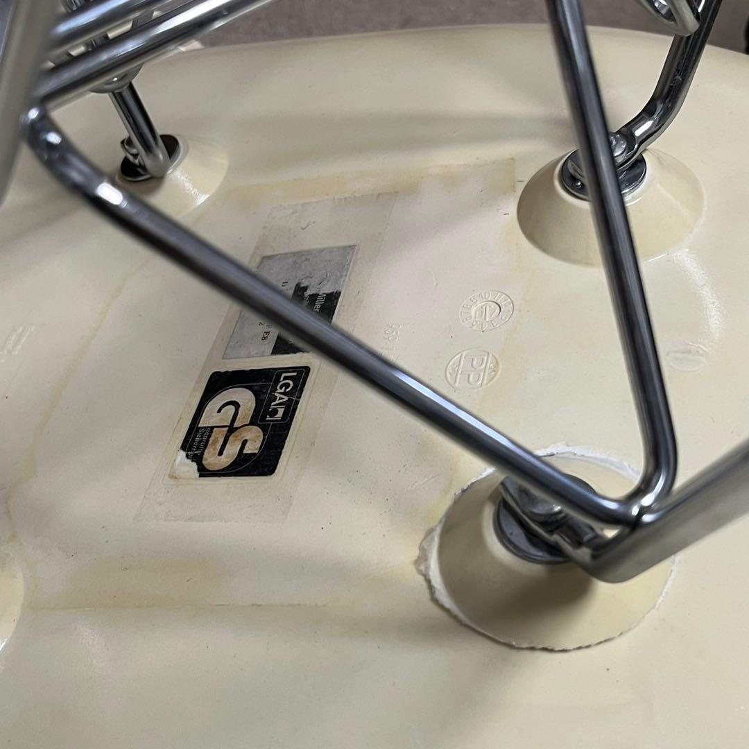 EAMES / Herman Miller × Vitra シェルアームチェア