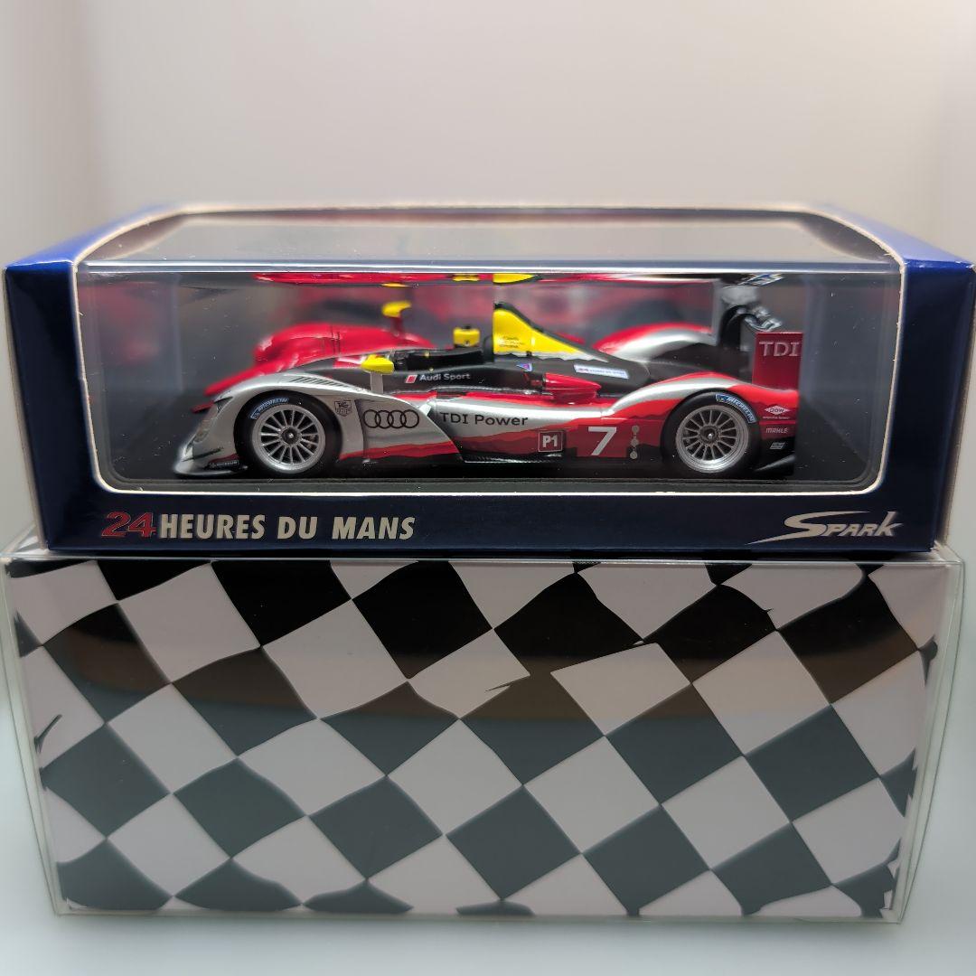 1/43スパーク Audi R15 Plus Joest 3th LM 2010