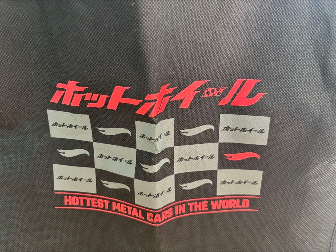 ホットウィールジャパンコンベンション限定Mooneyes左向ミニカー新品バック付