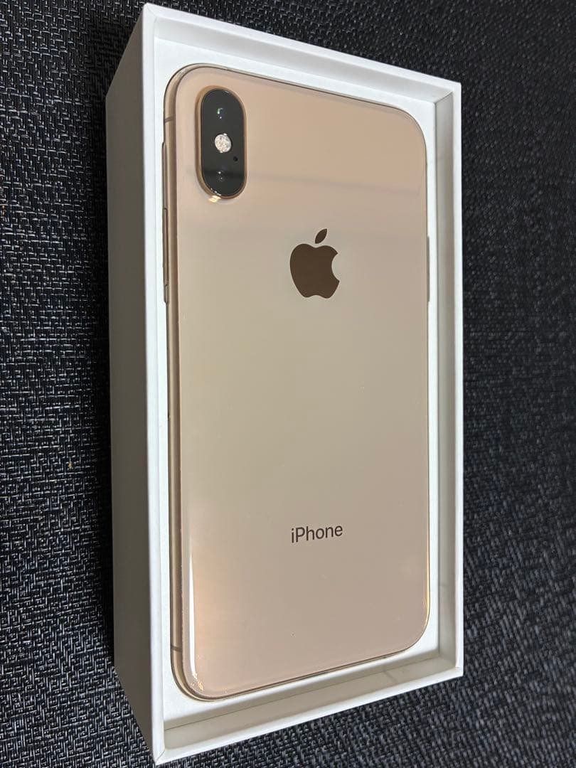 iPhone XS 64GB ゴールド　SIMフリー バッテリー状態81%
