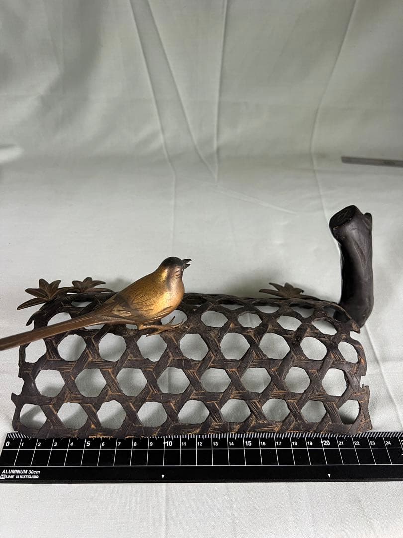 銅製 透かし彫り 小鳥オブジェ 置物 和風 インテリア 工芸品