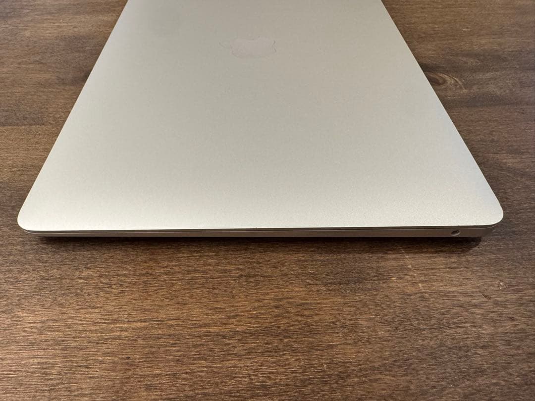 MacBook本体 Apple MacBook Air 2020 M1 8GB/512GB