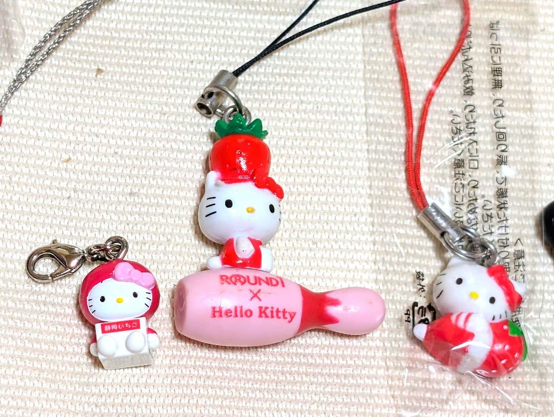 キティちゃんまとめ売り　いちご　カステラ　しずく　ウサギ　ハイビスカス　色々