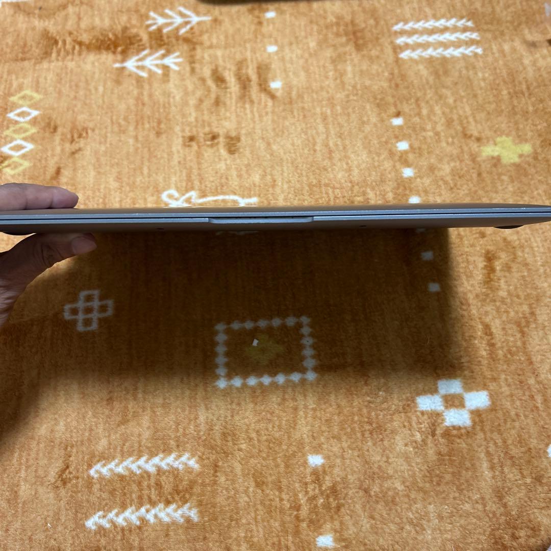 美品MacBook Air 2020 A2337 M1 メモリ16/500GB