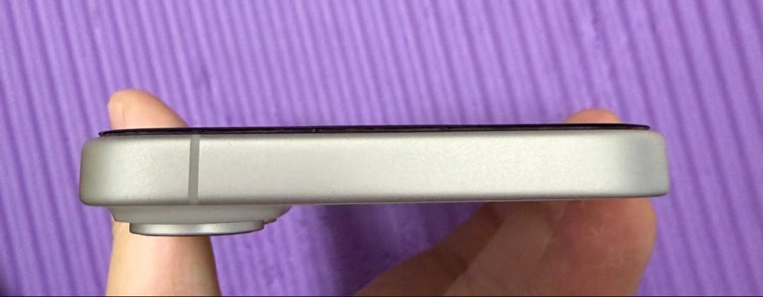 Apple iPhone 16 256GB ホワイトSIMフリー