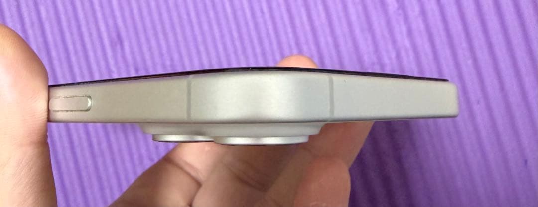 Apple iPhone 16 256GB ホワイトSIMフリー