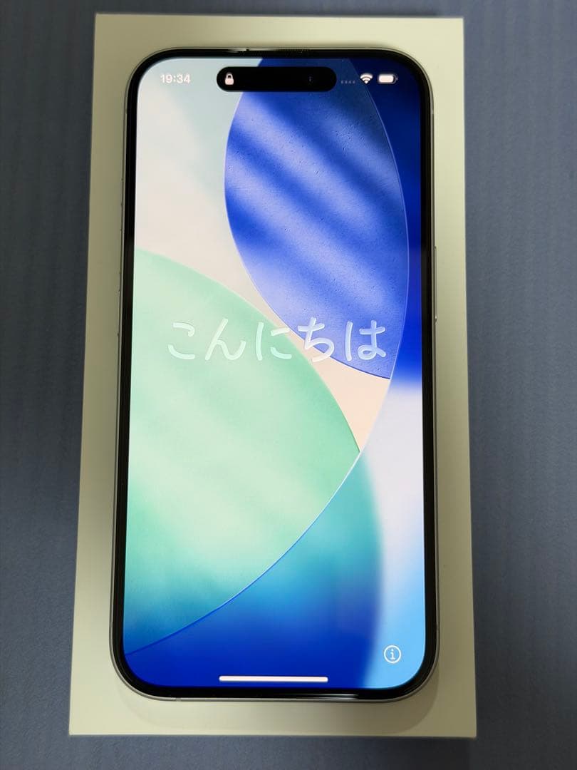 Apple iPhone 16 256GB ホワイトSIMフリー