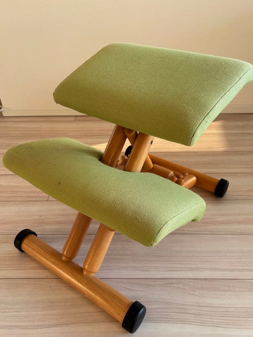 STOKKE ヴァリエール バランスチェア　グリーン