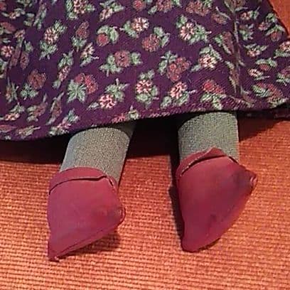 フィンランド　ハンドメイド　木製、人形　アンティーク　ビスクドール