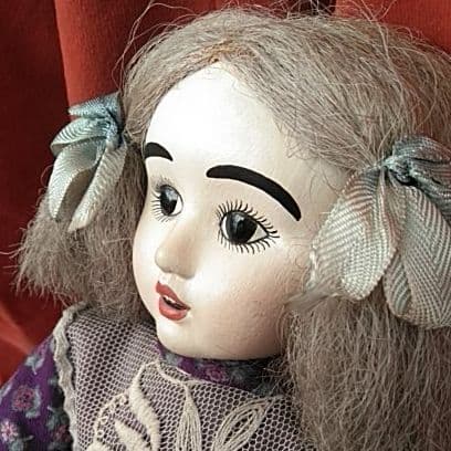 フィンランド　ハンドメイド　木製、人形　アンティーク　ビスクドール