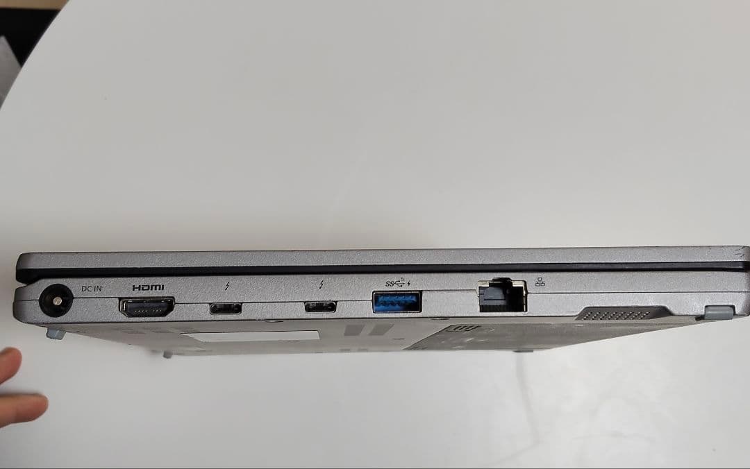 Panasonic　レッツノート　CF-SR3KD9FC