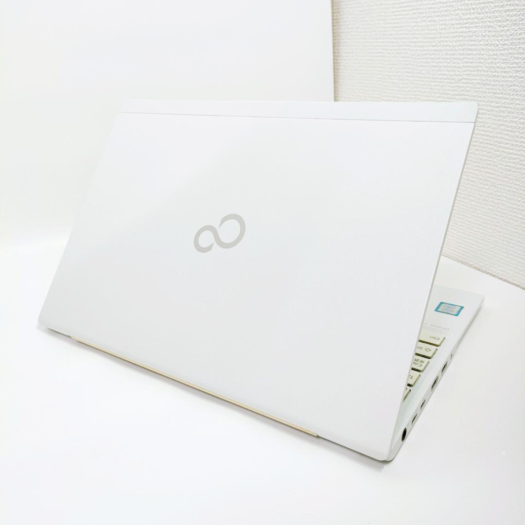 タッチパネル✨️第8世代i7/Windows11/オフィス/小型ノートパソコン