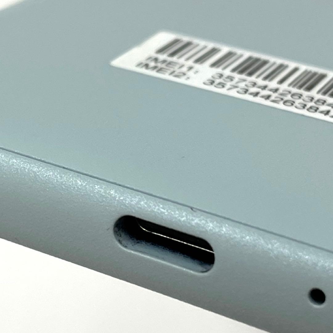 FCNT arrows We2 64GB ライトブルー au