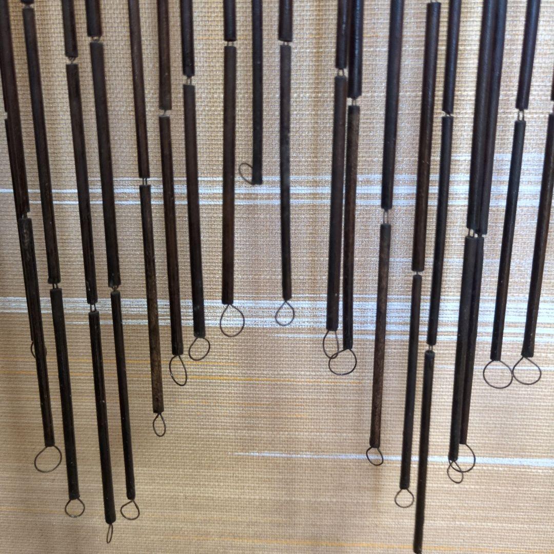 黒のストリングタイプのれん