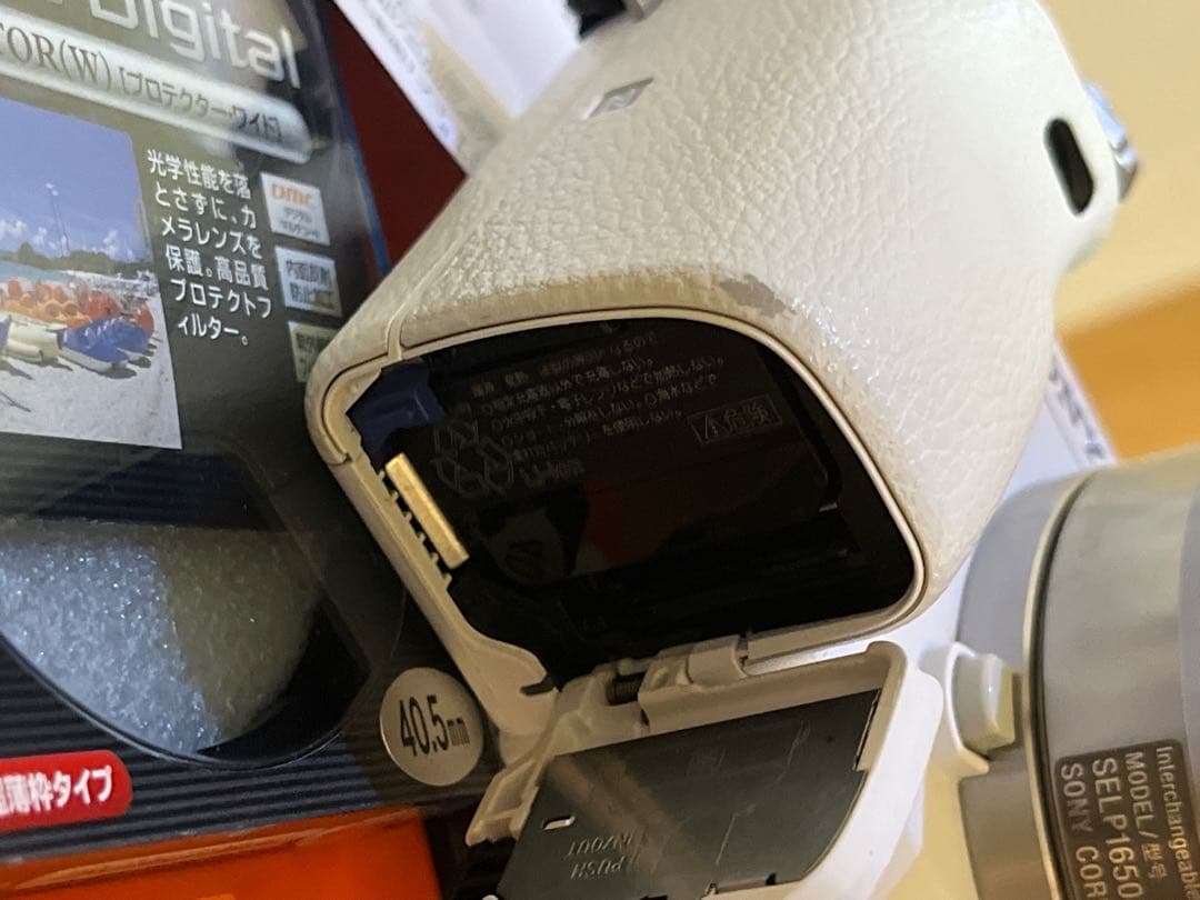 SONY α6000 Wズームレンズキット元箱予備バッテリー付