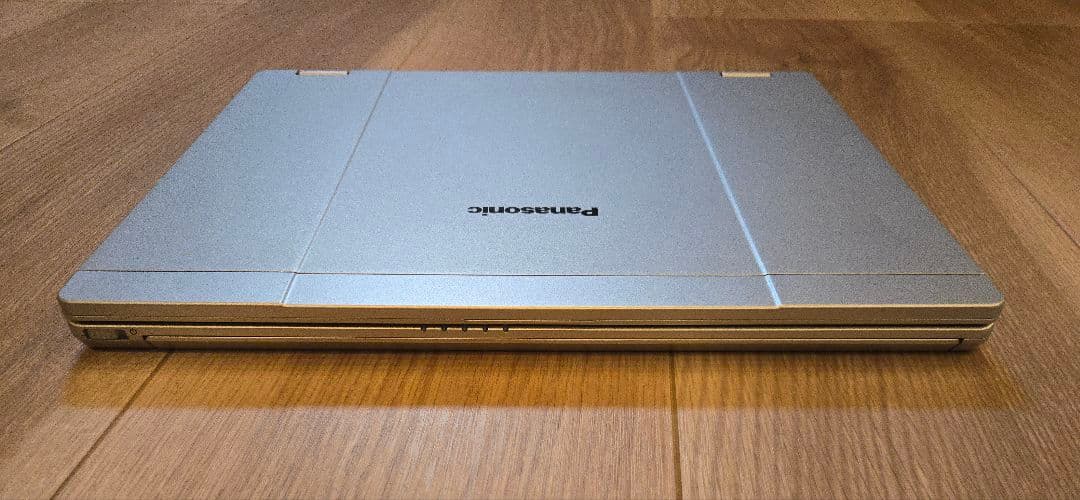 【累積時間極少】Panasonic Let'snote CF-QV1 希少16G