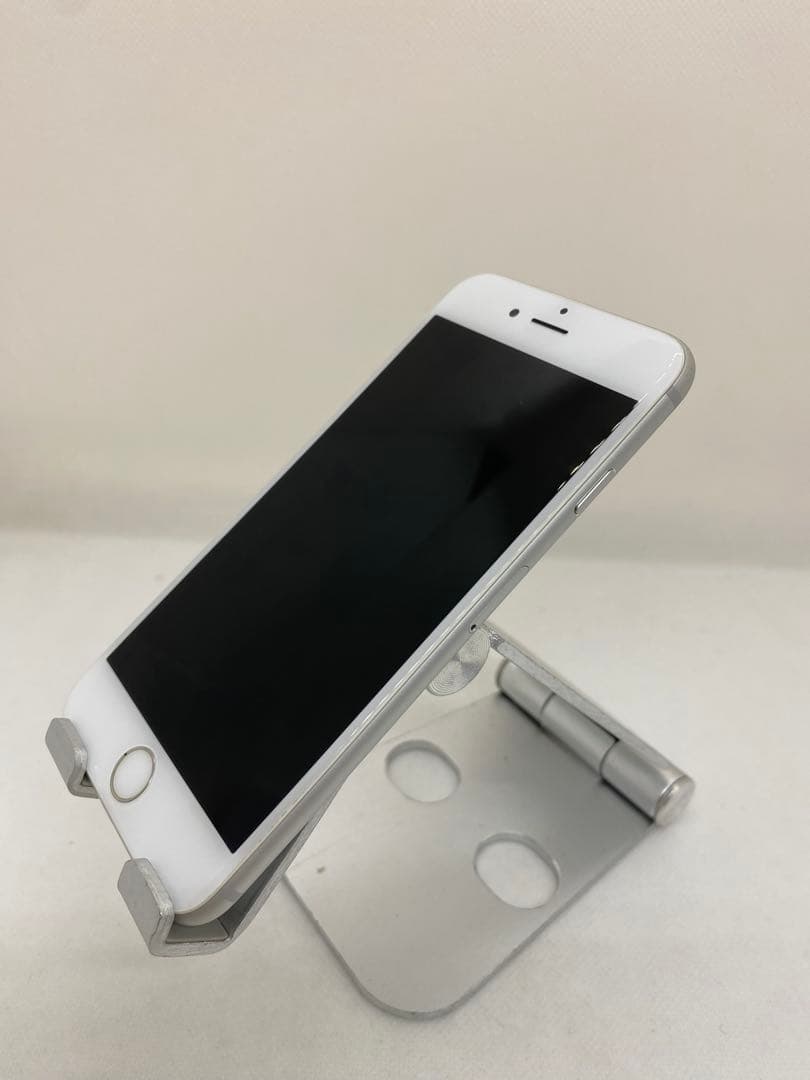 Iphone 6s 32GB Sim フリー　97948