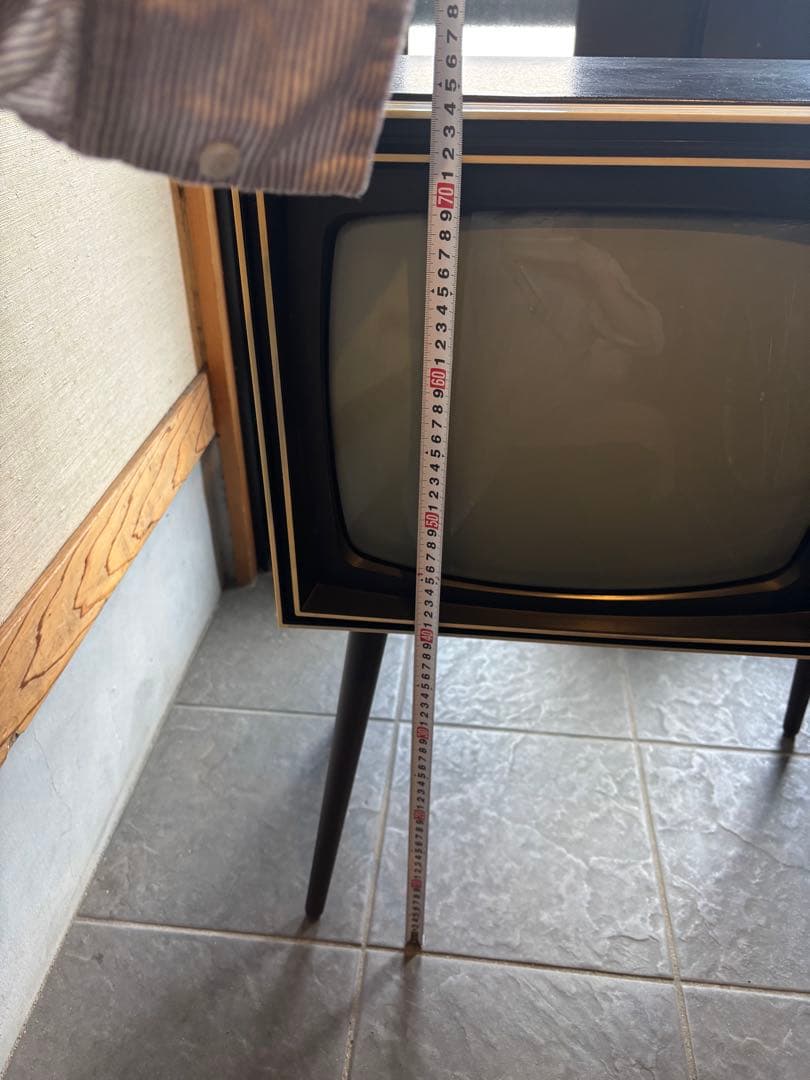 NEC 昭和レトロ　ブラウン管テレビ　脚付　足付き