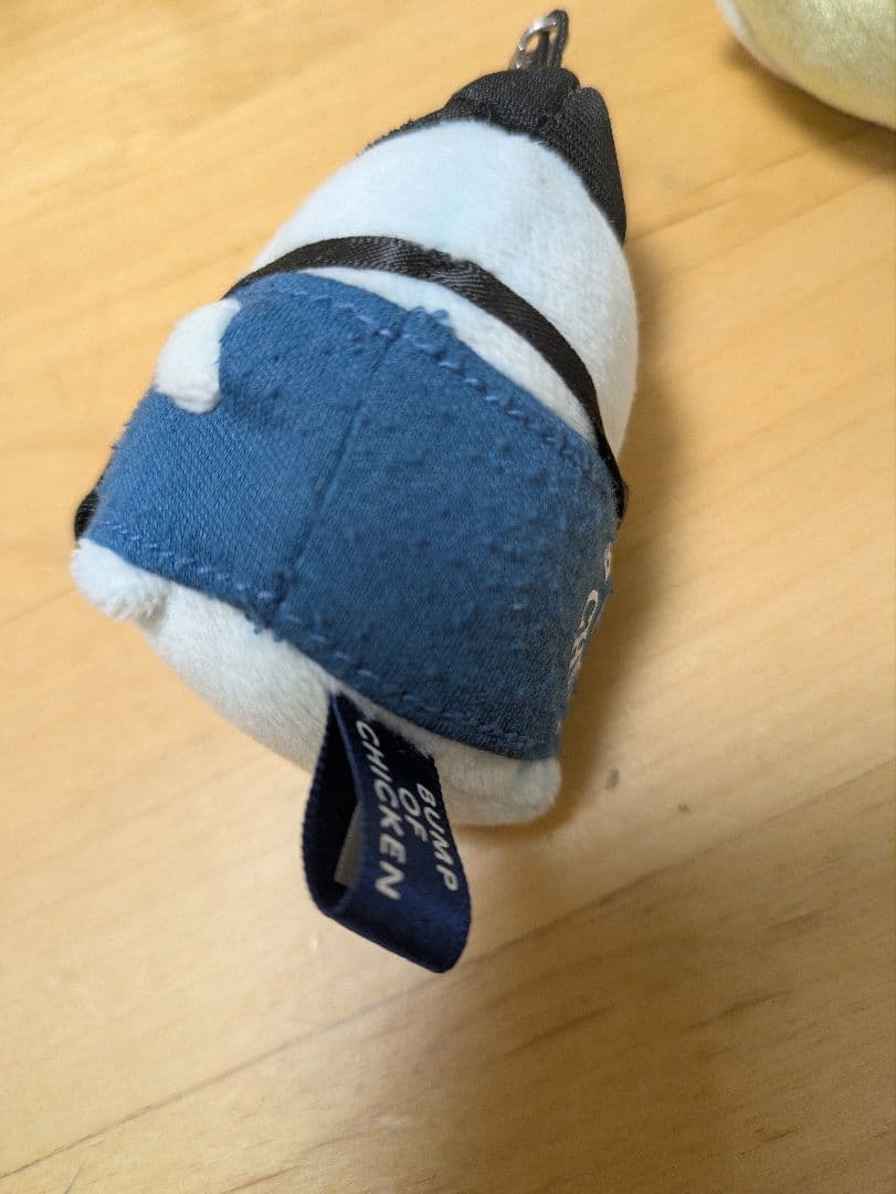 BUMPOFCHIKEN すみっこぐらし　ぬいぐるみ　キーホルダー