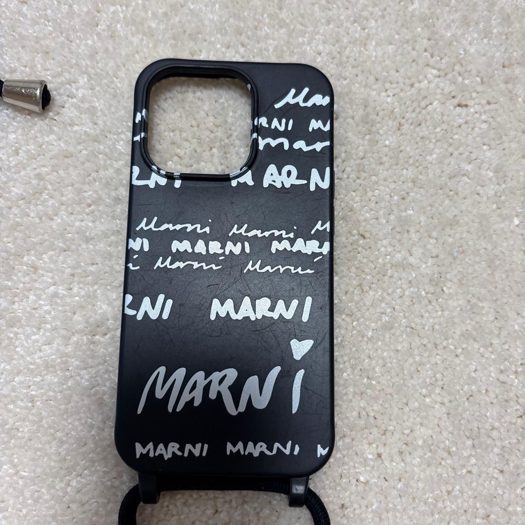 MARNI ブラック iPhoneケース ストラップ付き